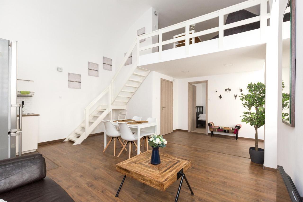 B17 Bajcsy Apartment Budapest Ngoại thất bức ảnh